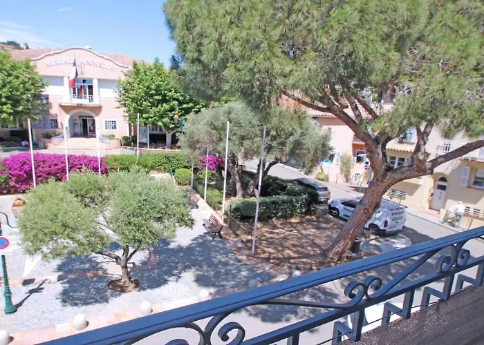 Pasteur Sainte-Maxime